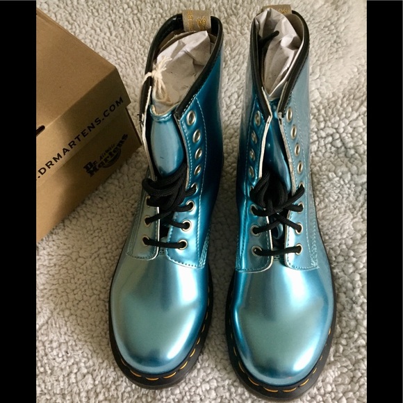 Dr. Martens Shoes - 🎉Host Pick🎉 Killer Dr. Martens! Lt Blue Metallic